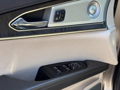 2019 Lincoln Nautilus Reserve FWD