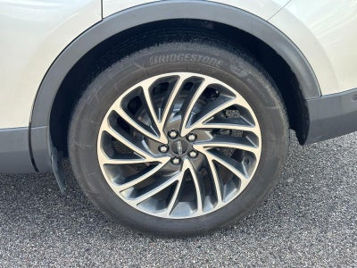 2019 Lincoln Nautilus Reserve FWD