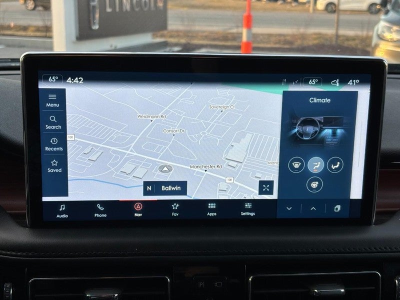 2022 Lincoln Nautilus Reserve AWD