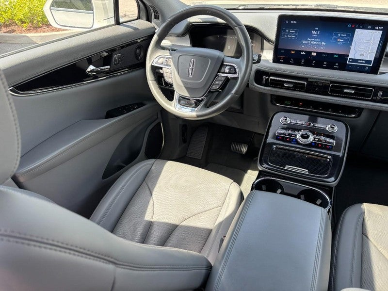 2022 Lincoln Nautilus Reserve AWD