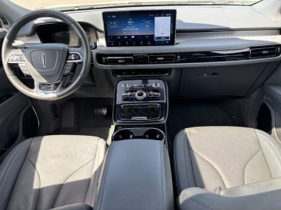 2022 Lincoln Nautilus Reserve AWD