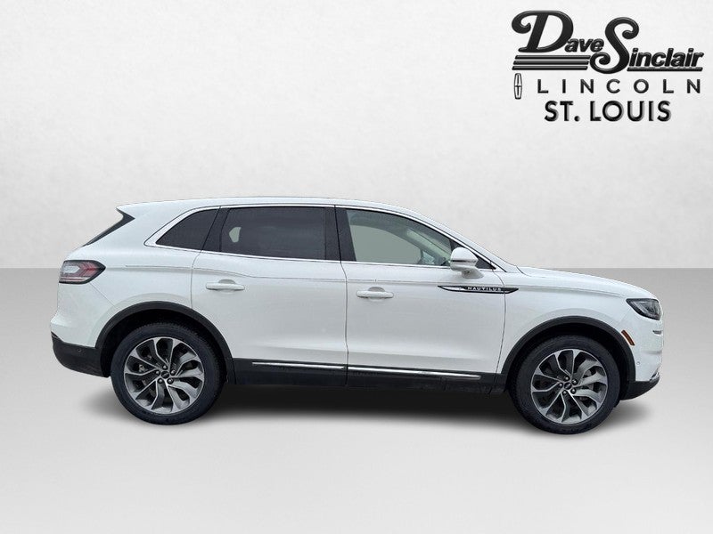 2022 Lincoln Nautilus Reserve AWD