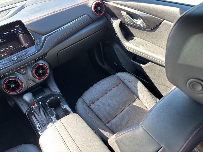 2025 Chevrolet Blazer AWD 4dr RS