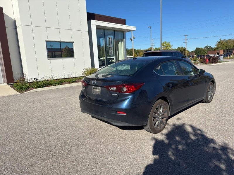 2018 Mazda Mazda3 Sedan Touring Auto