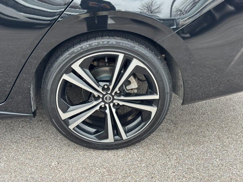 2021 Nissan Sentra SR CVT