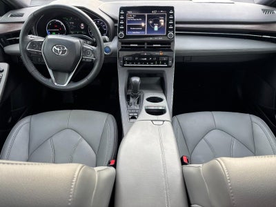 2020 Toyota Avalon Hybrid XLE (Natl)