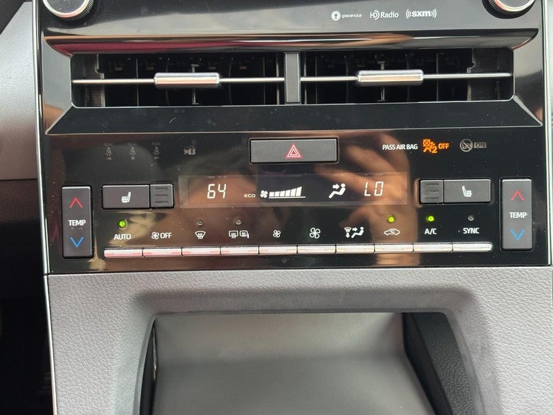 2020 Toyota Avalon Hybrid XLE (Natl)