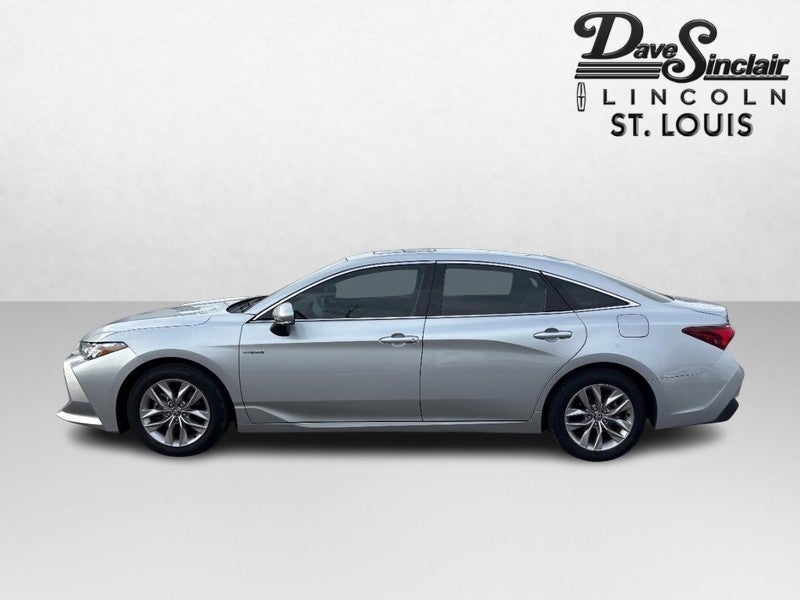 2020 Toyota Avalon Hybrid XLE (Natl)