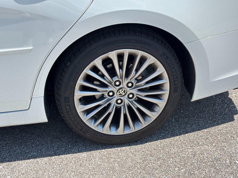 2022 Toyota Avalon Limited FWD (Natl)
