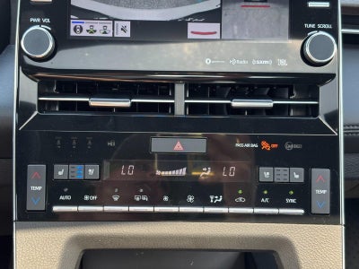 2022 Toyota Avalon Limited FWD (Natl)