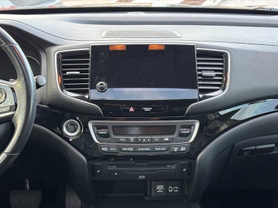 2019 Honda Pilot Touring 8-Passenger AWD