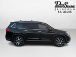 2019 Honda Pilot Touring 8-Passenger AWD