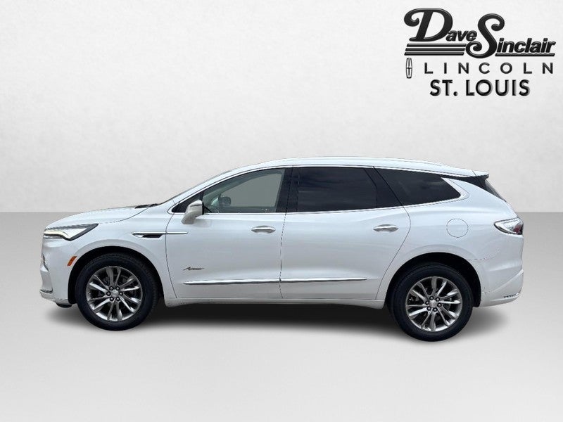 2022 Buick Enclave AWD 4dr Avenir