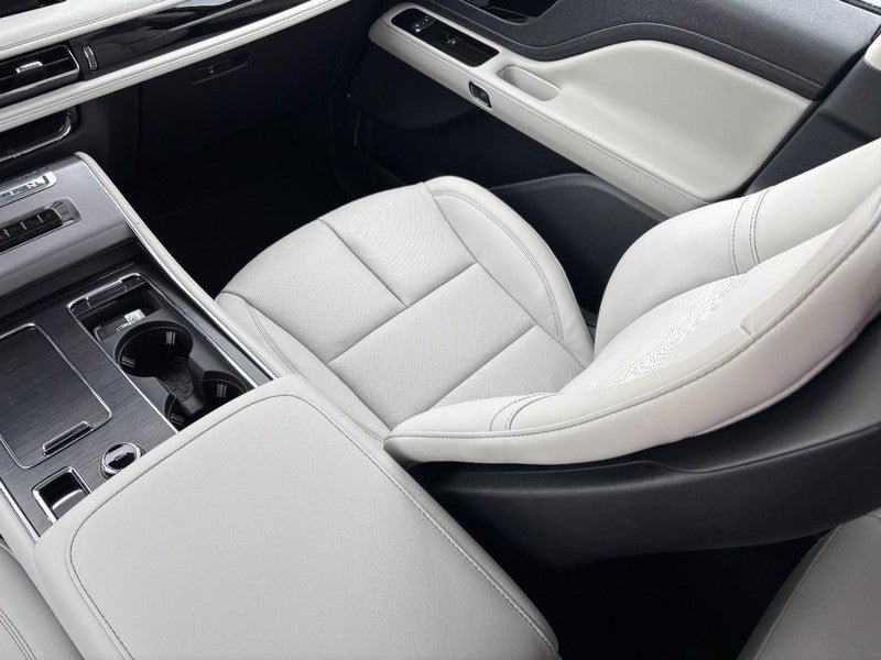 2026 Lincoln Aviator Premiere AWD