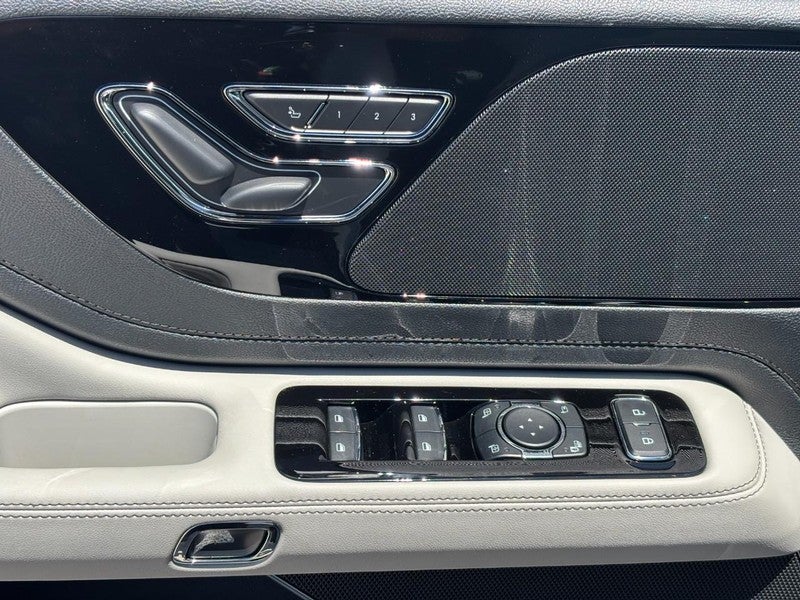 2026 Lincoln Aviator Premiere AWD