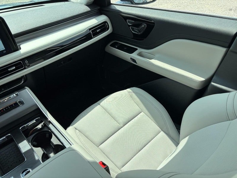 2026 Lincoln Aviator Premiere AWD