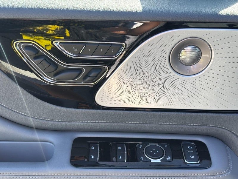 2020 Lincoln Aviator Reserve AWD