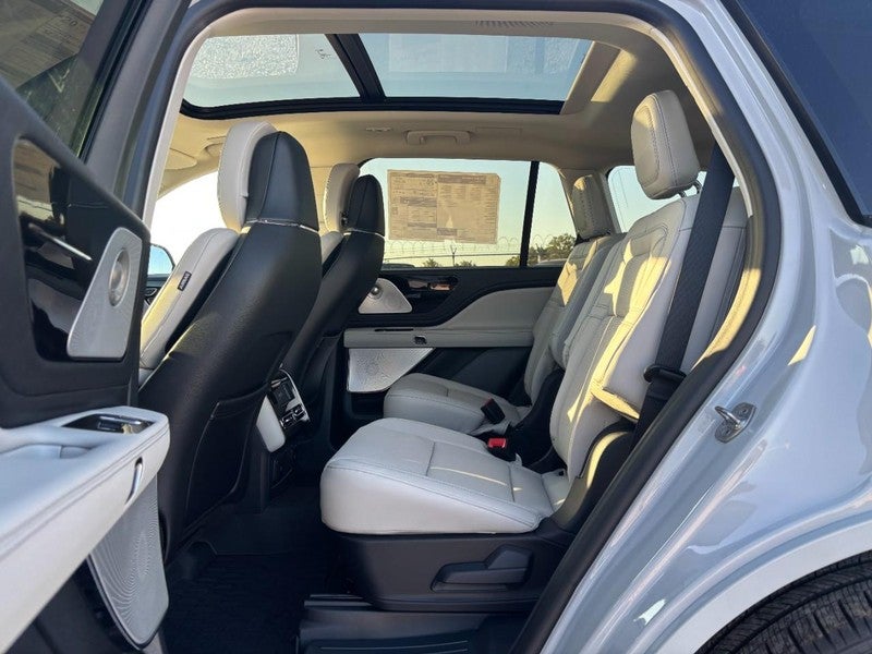 2027 Lincoln Aviator Reserve AWD