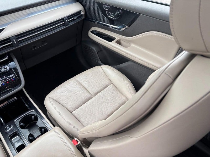 2022 Lincoln Corsair Standard FWD