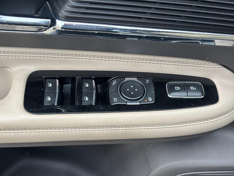 2022 Lincoln Corsair Standard FWD