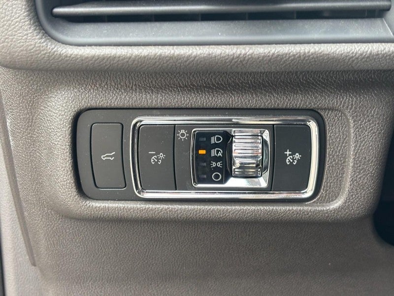 2022 Lincoln Corsair Standard FWD