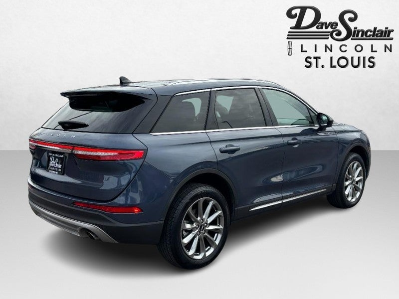 2022 Lincoln Corsair Standard FWD