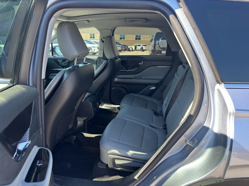 2022 Lincoln Corsair Standard FWD