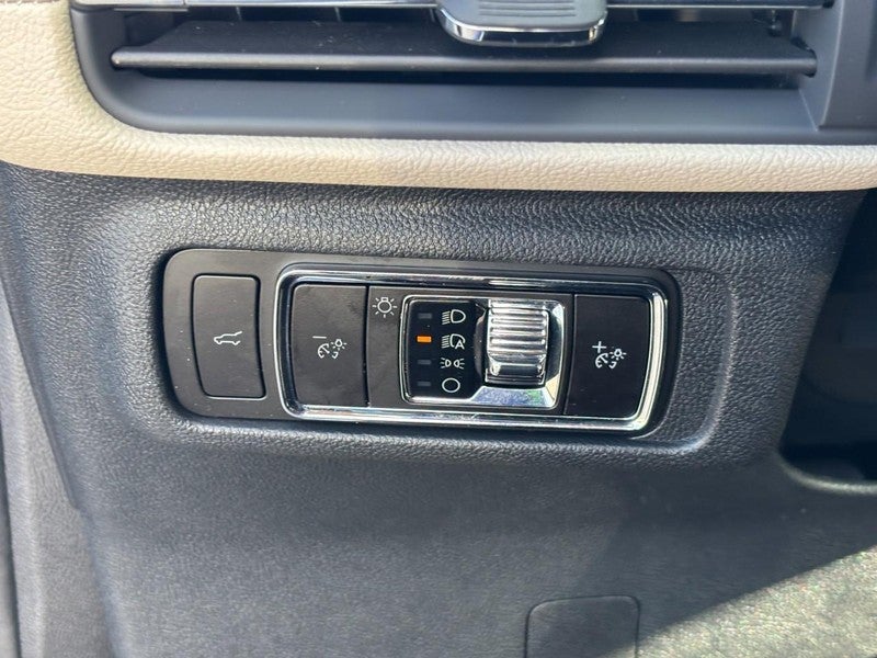 2026 Lincoln Corsair Premiere FWD