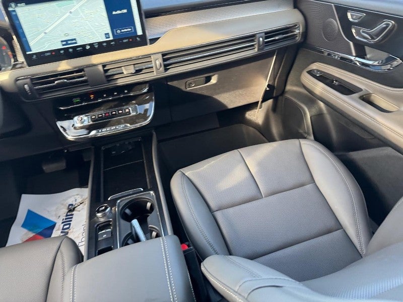 2025 Lincoln Corsair Premiere FWD