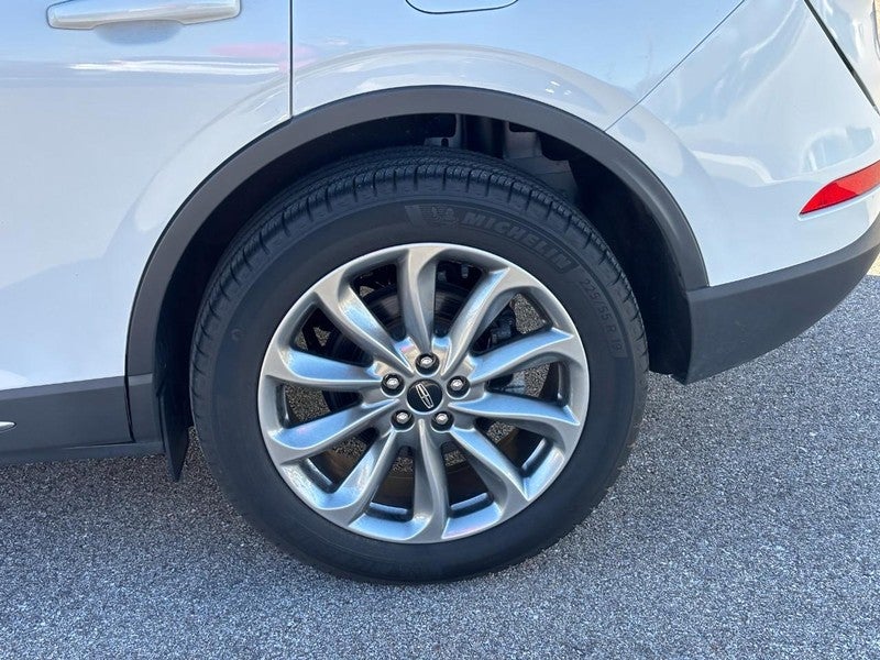 2022 Lincoln Corsair Standard AWD