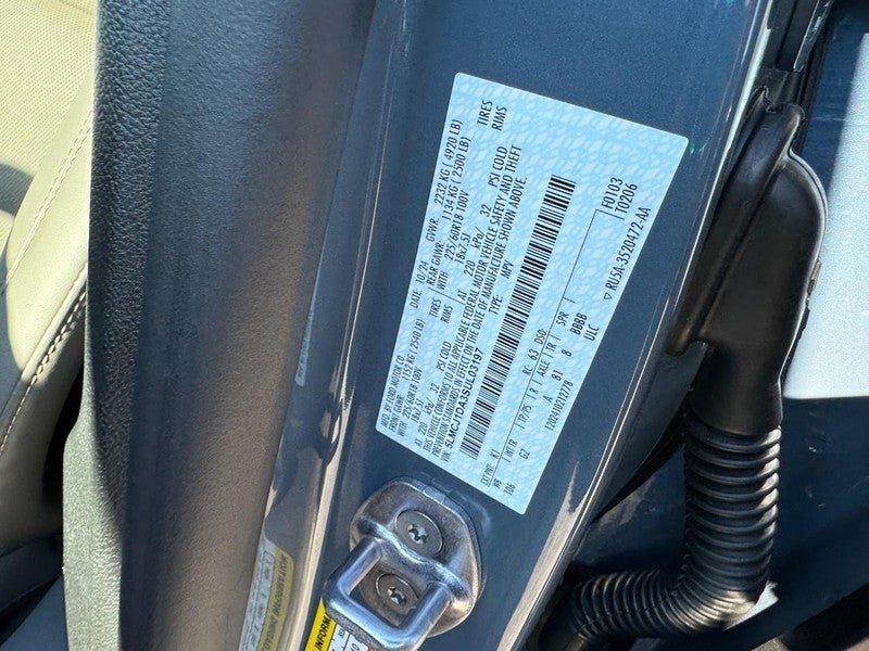 2025 Lincoln Corsair Premiere AWD