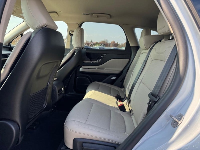 2026 Lincoln Corsair Premiere AWD