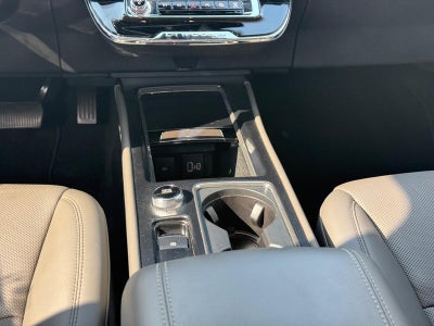 2023 Lincoln Corsair Reserve AWD
