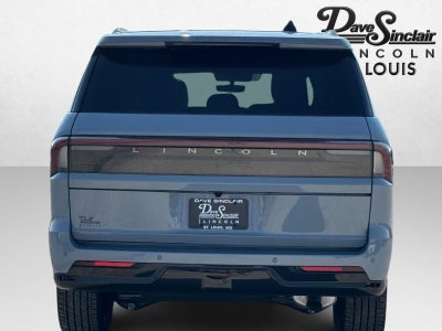 2027 Lincoln Navigator Reserve 4x4