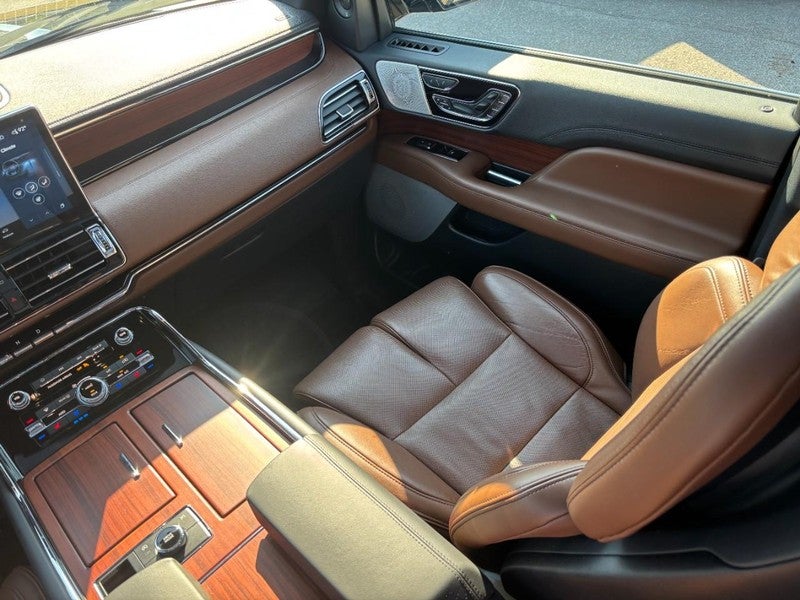 2023 Lincoln Navigator Reserve 4x4