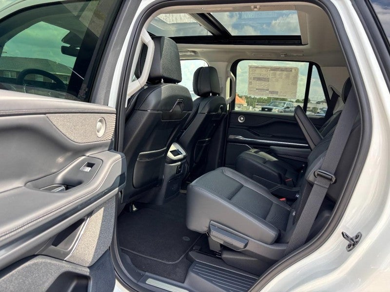 2027 Lincoln Navigator Reserve 4x4