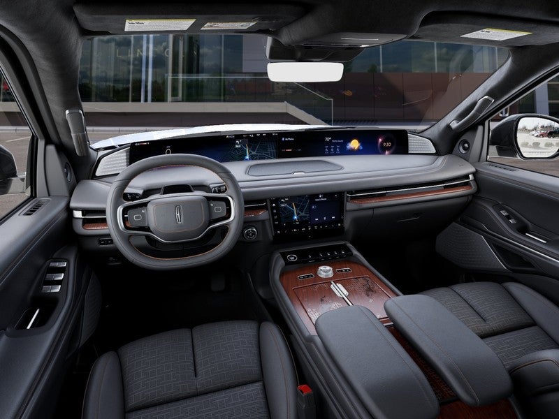 2027 Lincoln Navigator Black Label 4x4