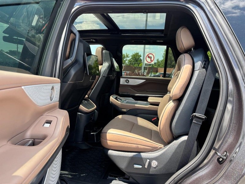2025 Lincoln Navigator Black Label 4x4