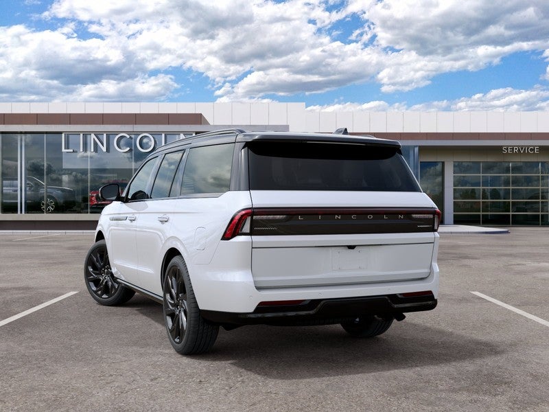 2027 Lincoln Navigator Black Label 4x4