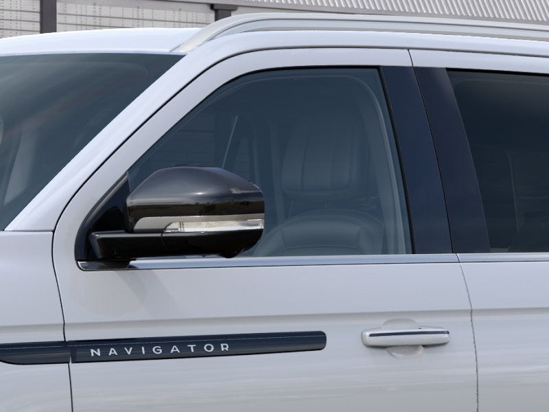 2027 Lincoln Navigator Black Label 4x4