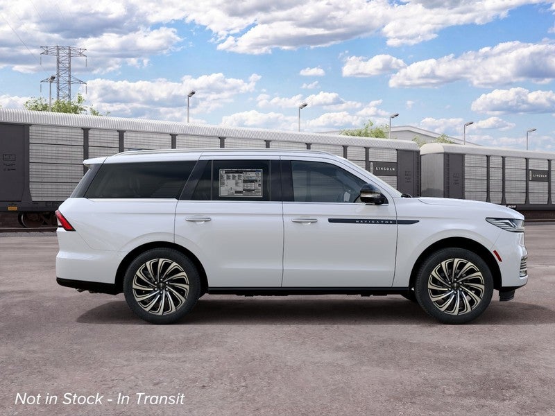 2027 Lincoln Navigator Black Label 4x4