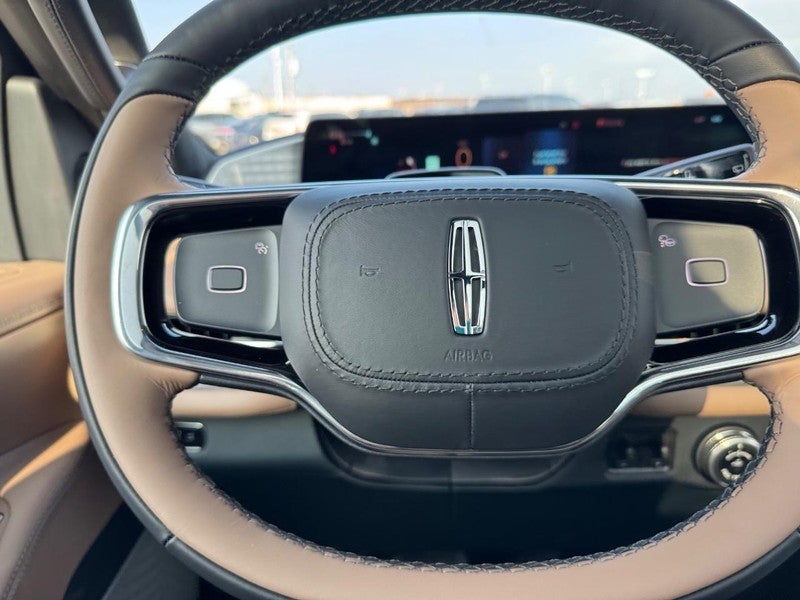 2025 Lincoln Navigator Black Label 4x4