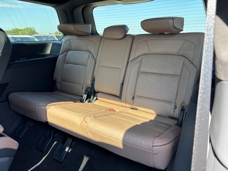 2027 Lincoln Navigator Black Label 4x4