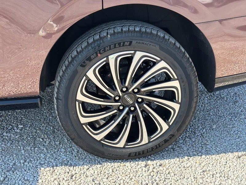2027 Lincoln Navigator Black Label 4x4