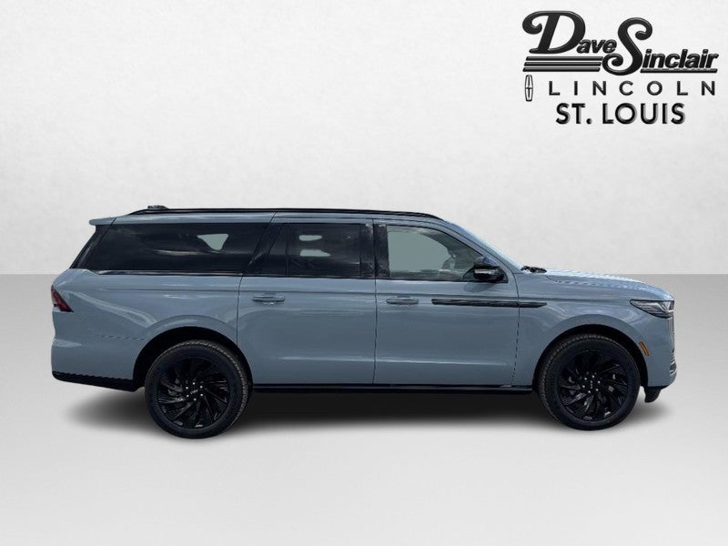 2026 Lincoln Navigator L Reserve 4x4