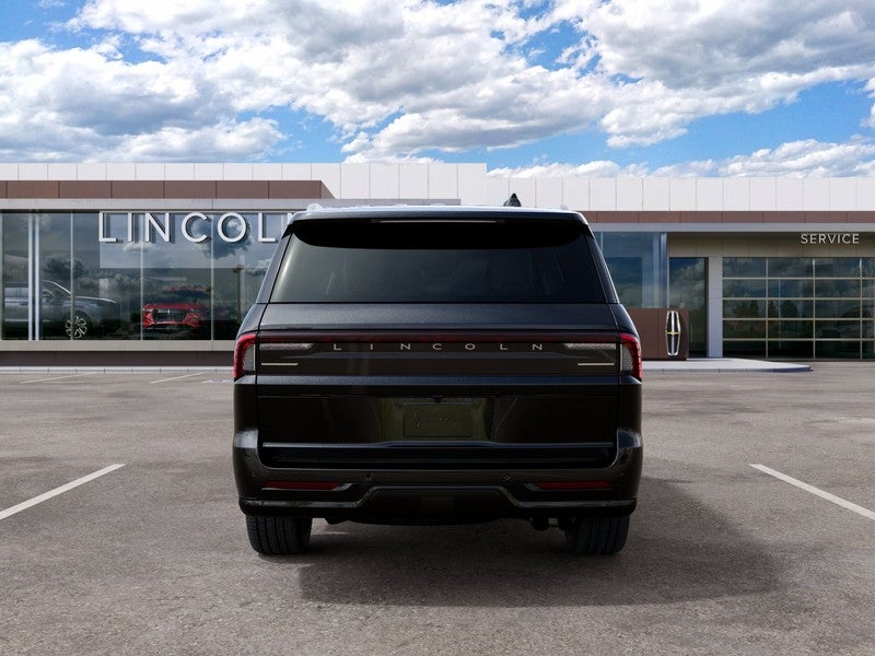 2027 Lincoln Navigator L Reserve 4x4