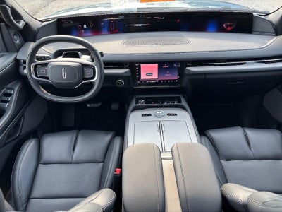 2027 Lincoln Navigator L Reserve 4x4