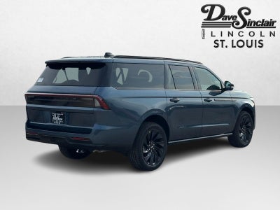 2027 Lincoln Navigator L Reserve 4x4