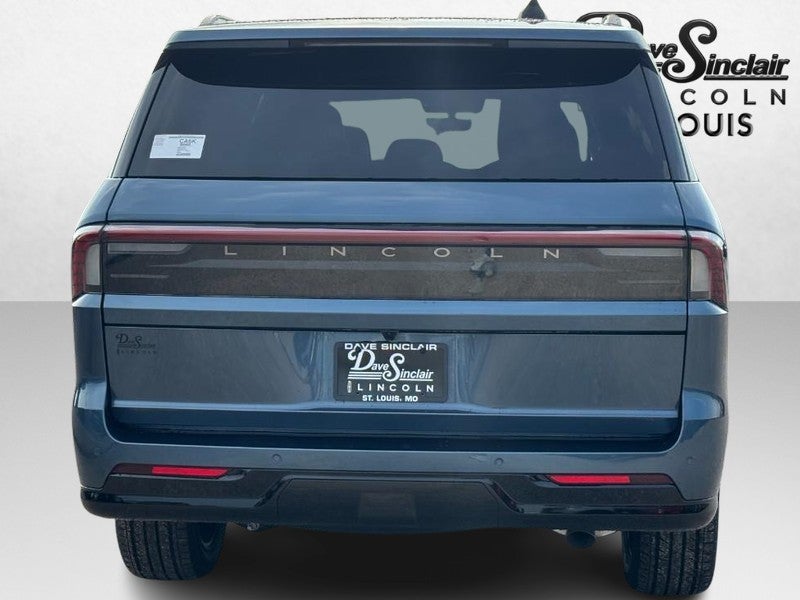 2027 Lincoln Navigator L Reserve 4x4