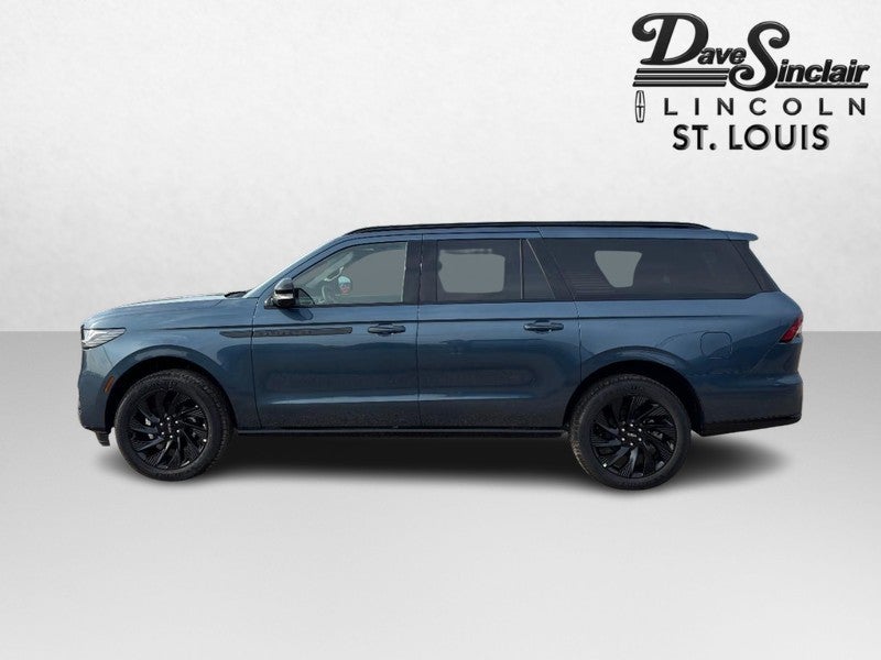 2027 Lincoln Navigator L Reserve 4x4